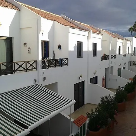 El Piso Azul - Parque Don Jose'