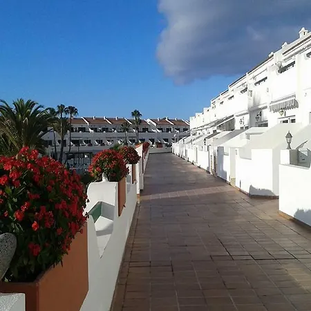 Апартаменты El Piso Azul - Parque Don Jose' Коста-дель-Силенцио