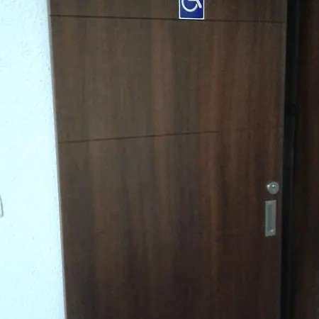 Апартаменты El Piso Azul - Parque Don Jose'